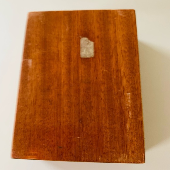 Wooden box - Picture 9 of 9